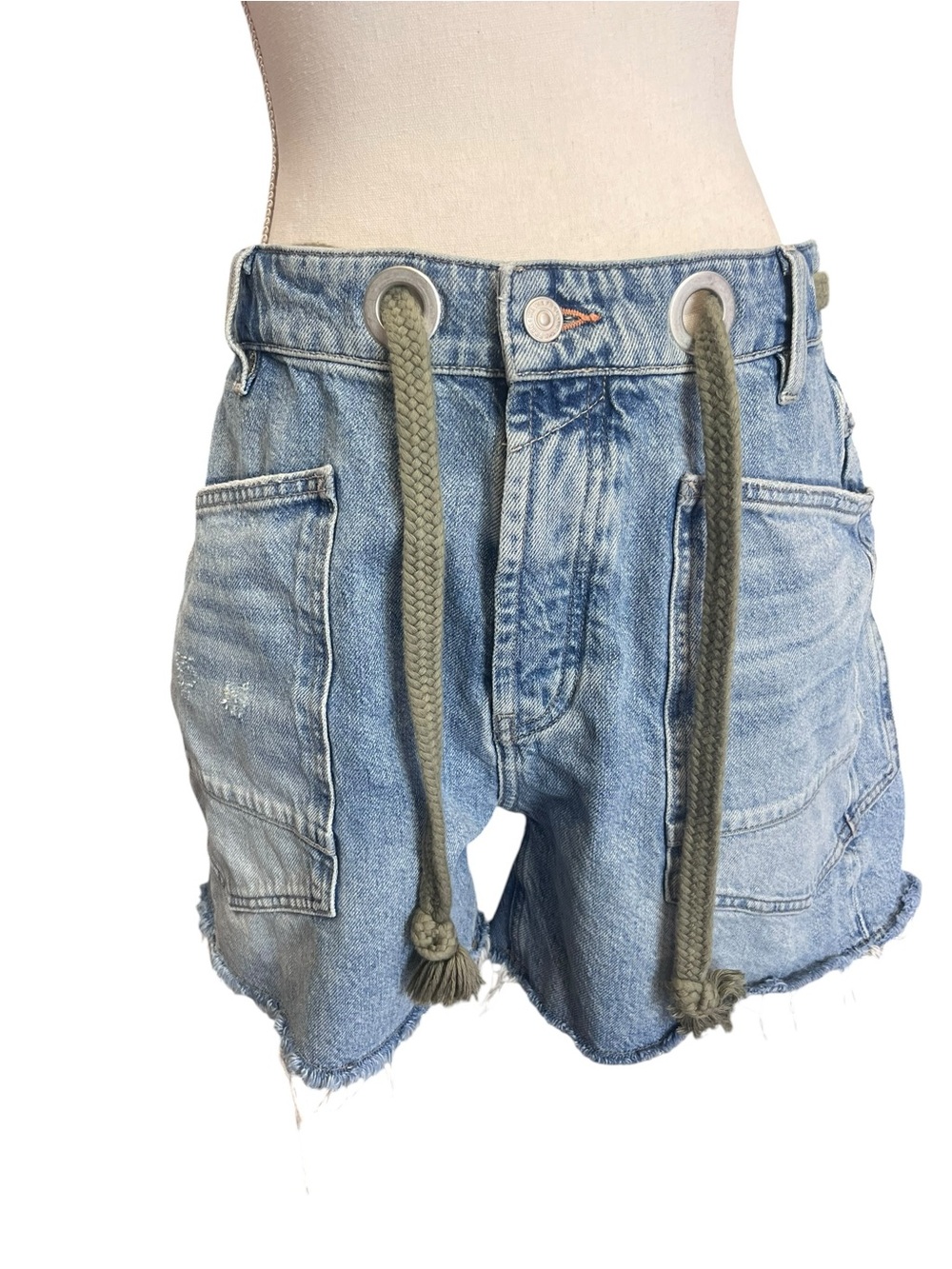 We The Free Light Blue Denim High Waist Shorts with Olive Rope Belt - Picture 3 of 9